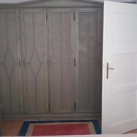Apartman Stanovi Stari Grad *